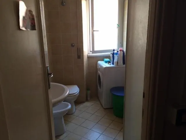 Single Kingsize Bed Close To Metro A Stop Furio Camillo Lgbxfriendlyo Roma